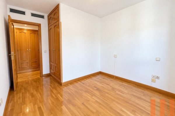 Piso en Madrid - foto 6